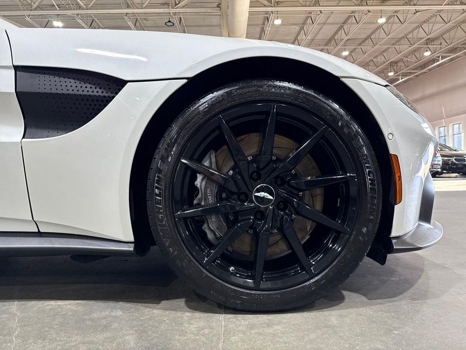 2019 Aston Martin Vantage