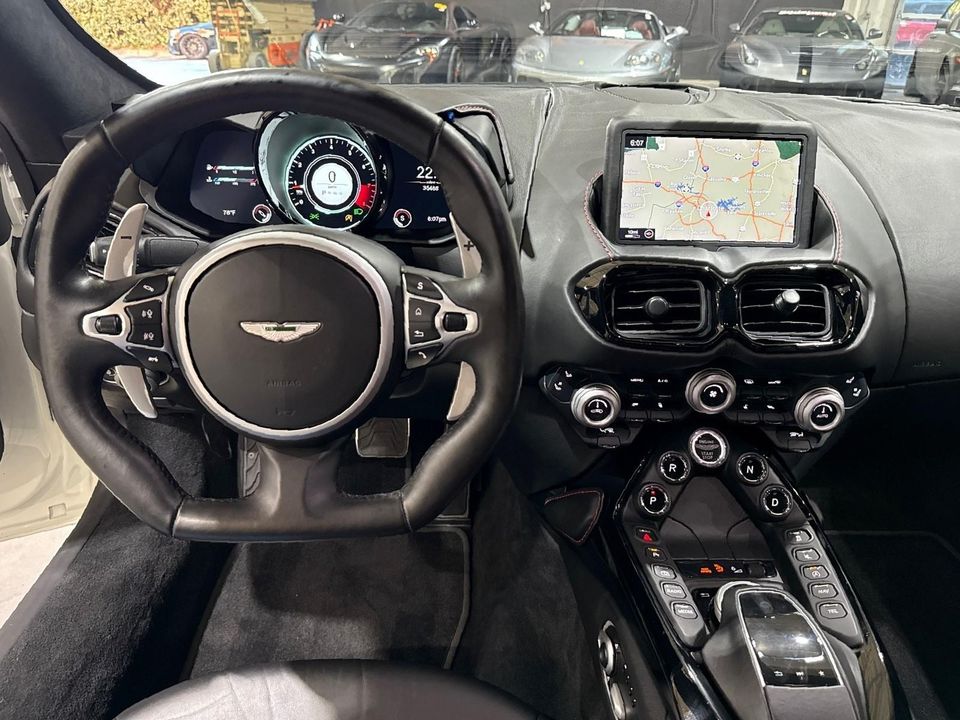 2019 Aston Martin Vantage