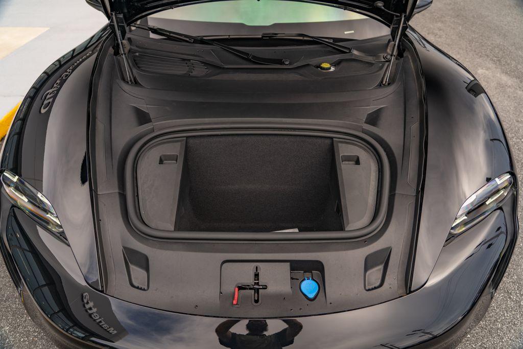 2022 Porsche Taycan