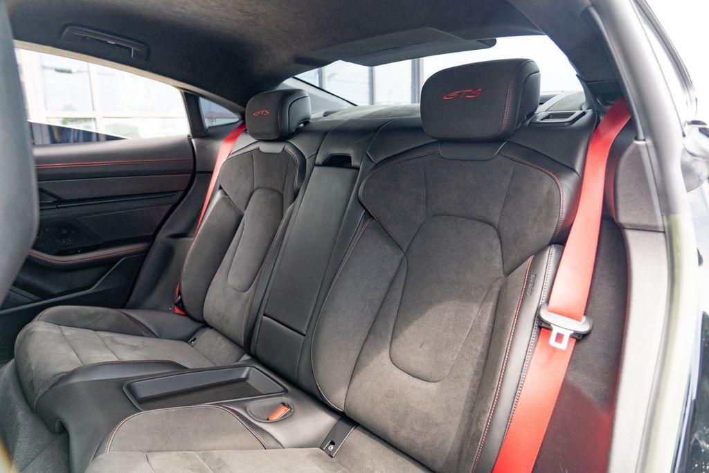 2022 Porsche Taycan