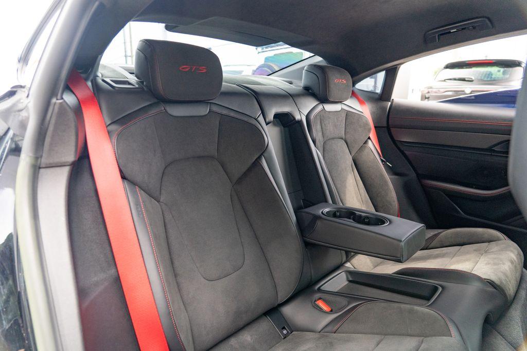2022 Porsche Taycan