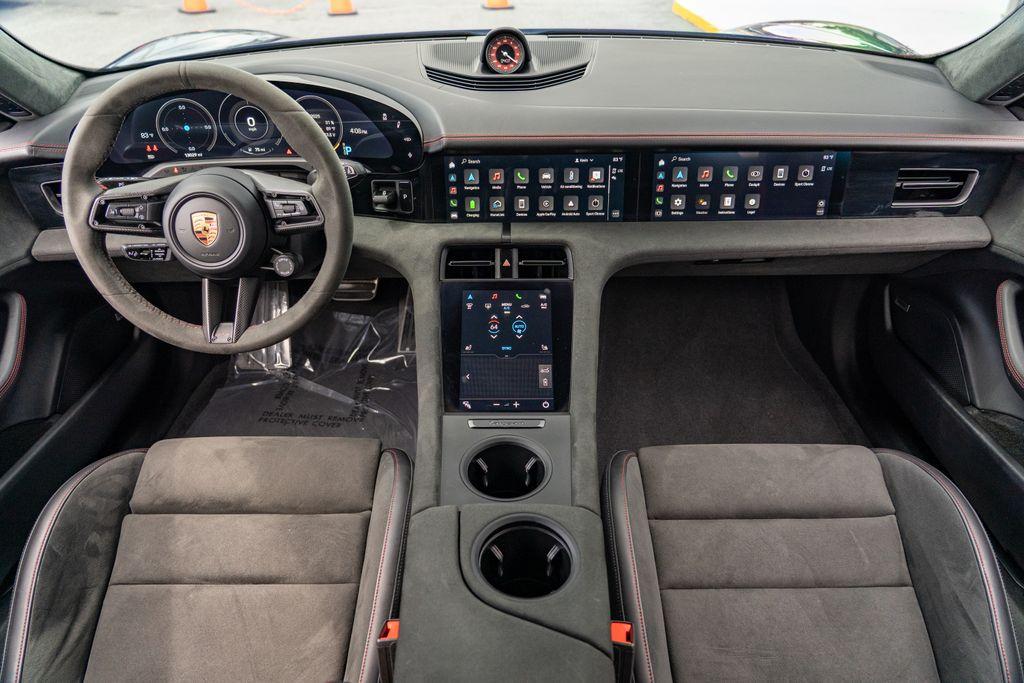 2022 Porsche Taycan