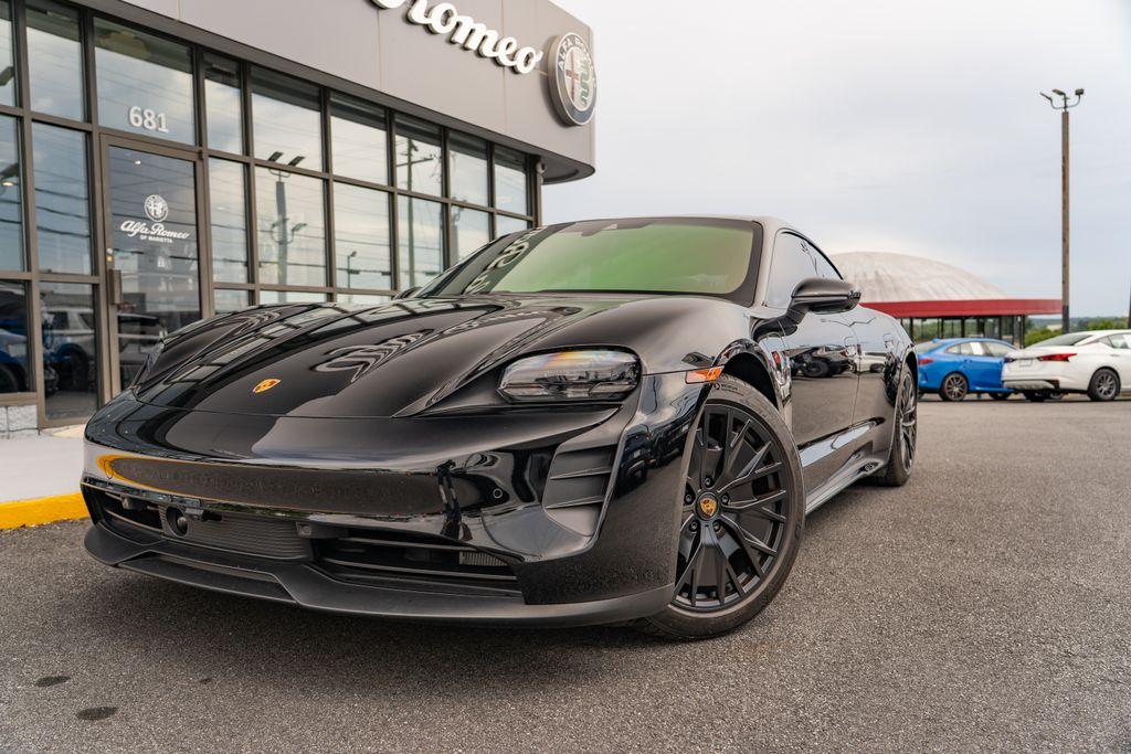 2022 Porsche Taycan