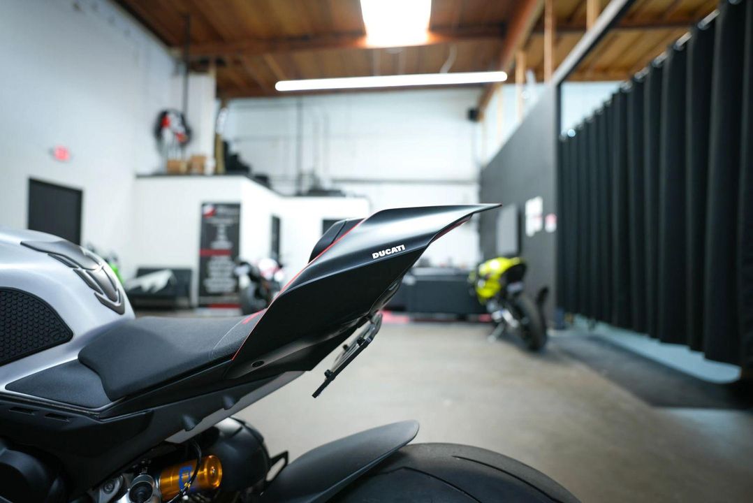 2023 Ducati Panigale V4 SP2