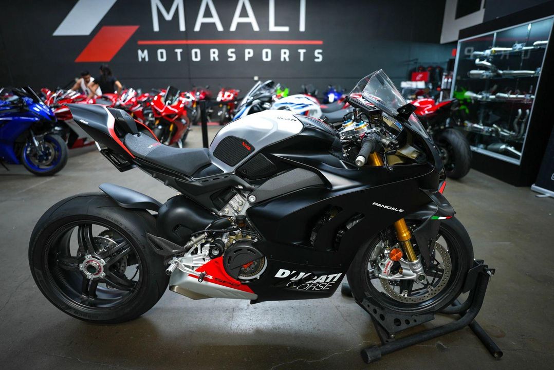2023 Ducati Panigale V4 SP2