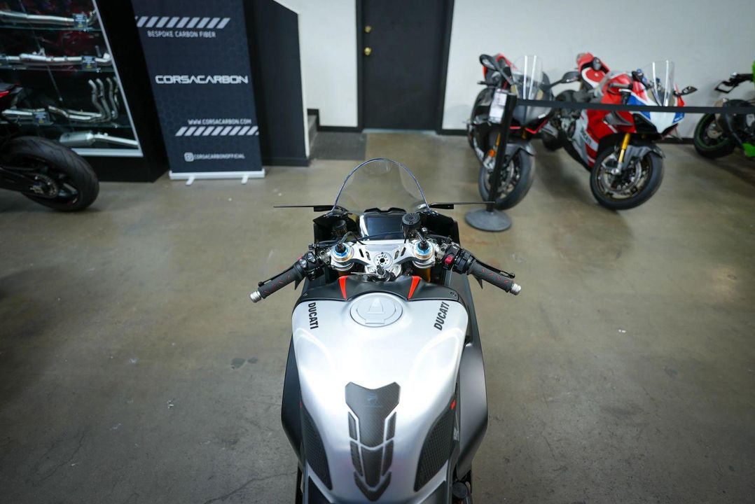 2023 Ducati Panigale V4 SP2