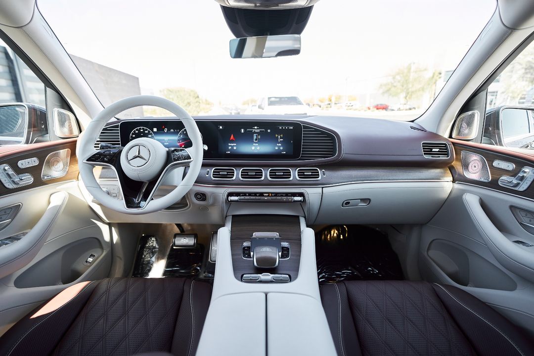 2024 Mercedes-Benz GLS