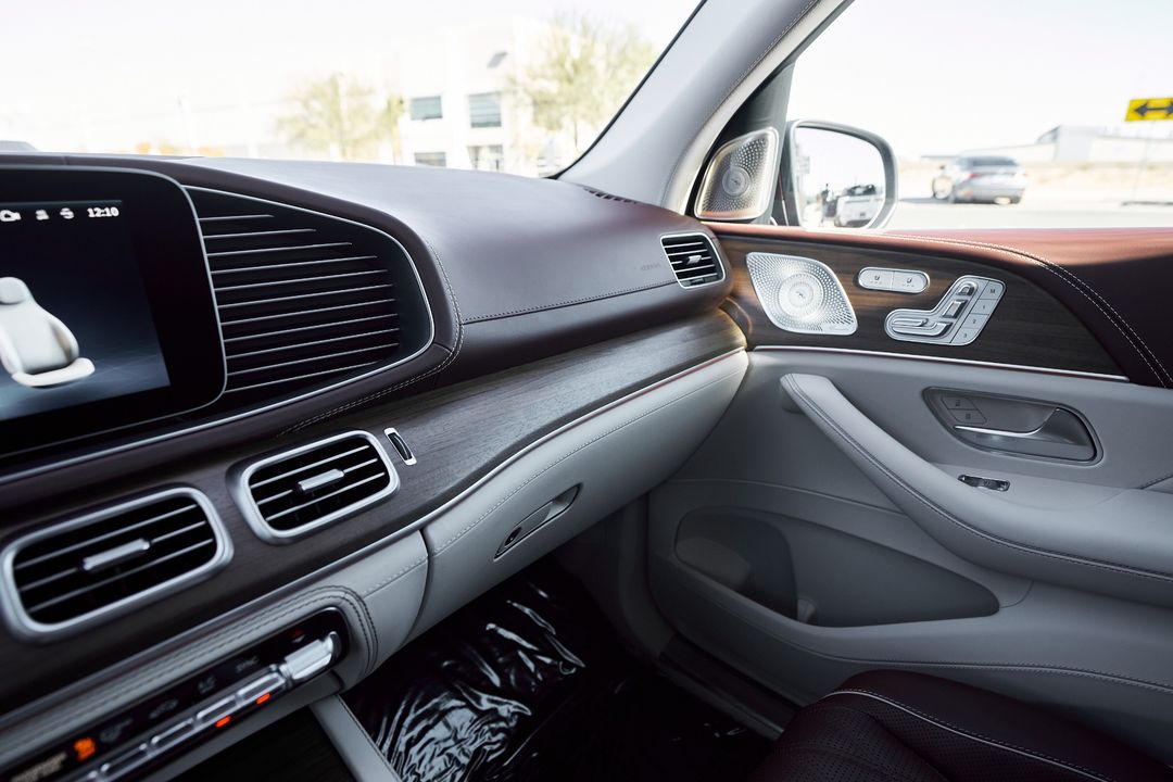 2024 Mercedes-Benz GLS