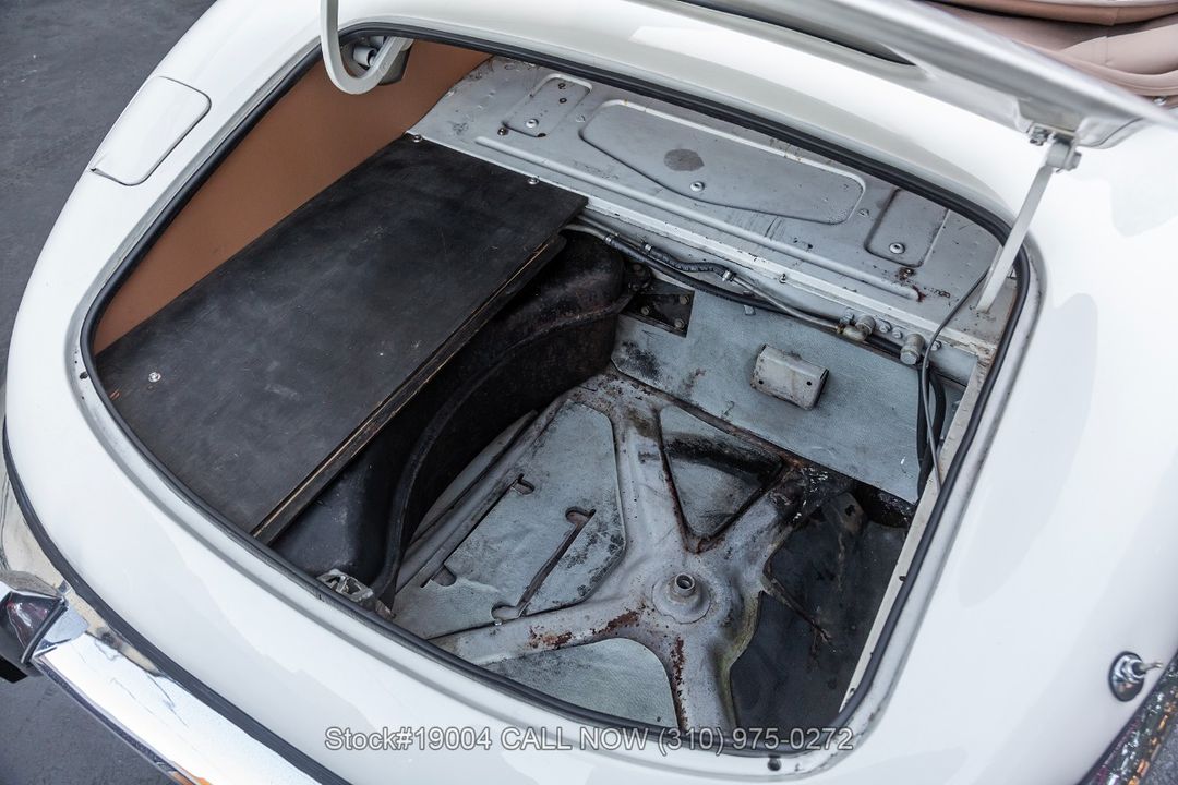 1972 Jaguar XKE