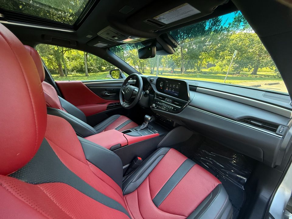 2022 Lexus ES 350
