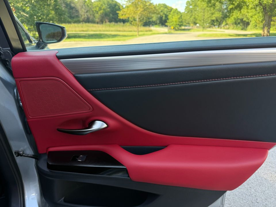 2022 Lexus ES 350