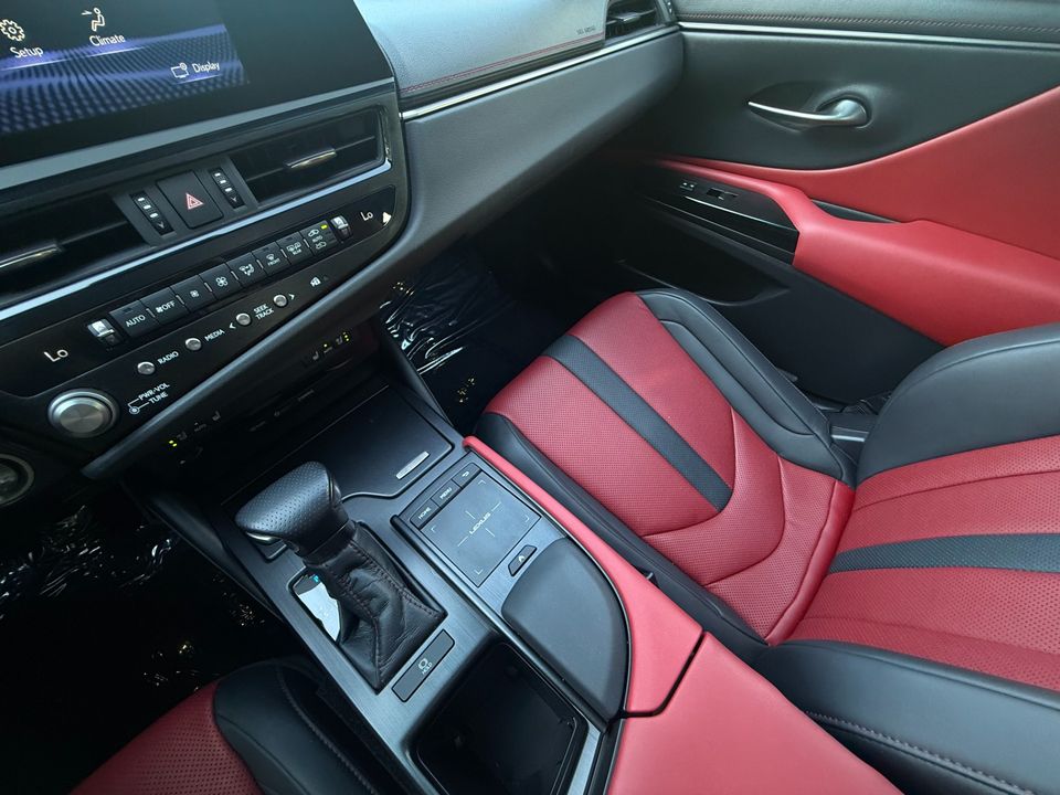 2022 Lexus ES 350