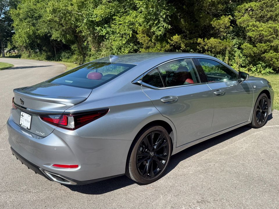 2022 Lexus ES 350