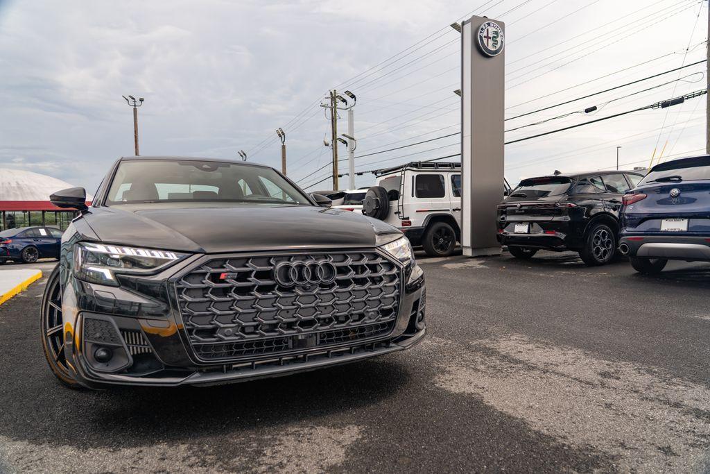2023 Audi S8