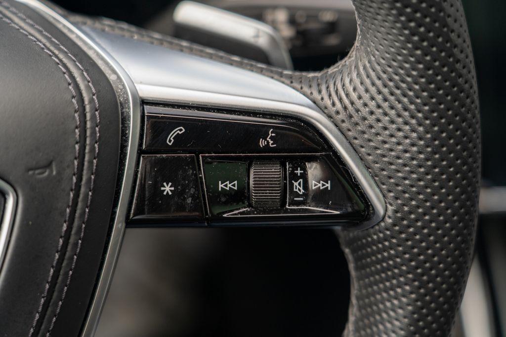 2023 Audi S8