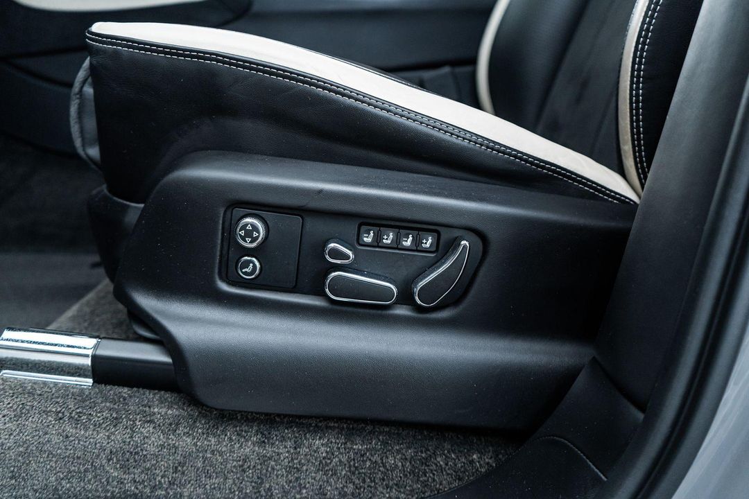 2022 Bentley Bentayga