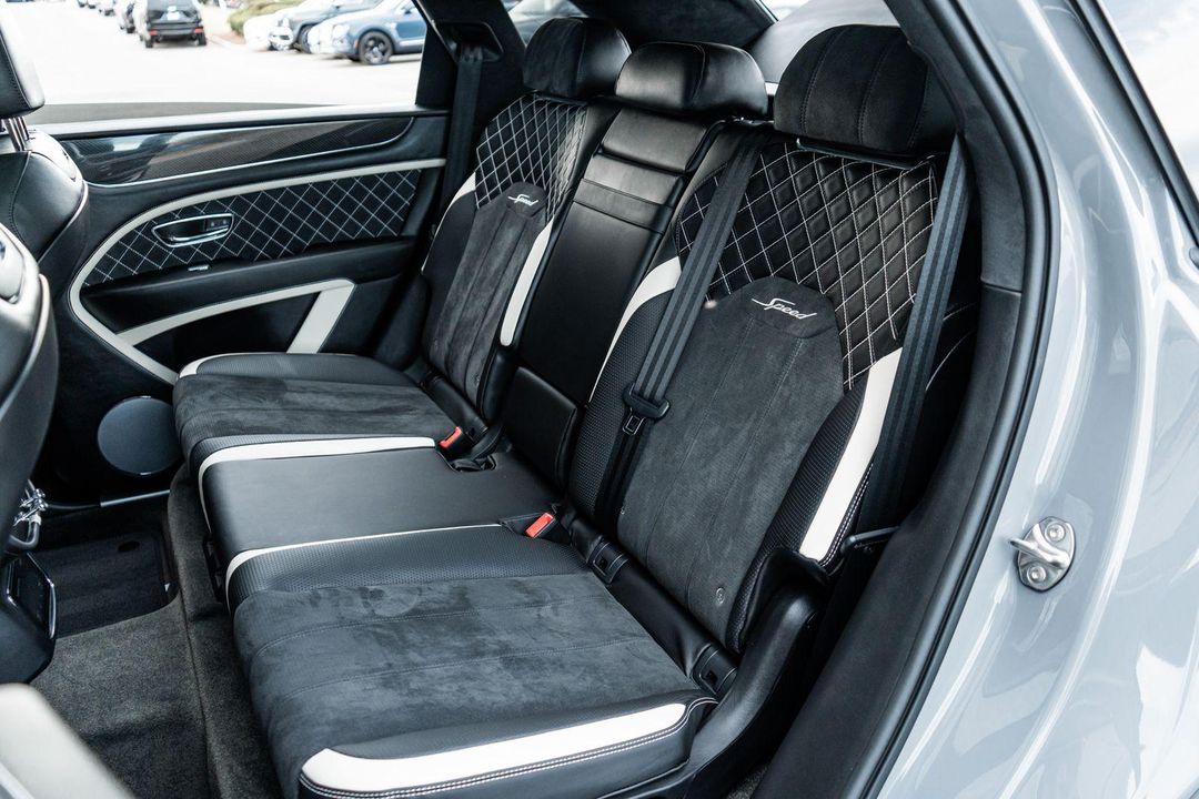 2022 Bentley Bentayga