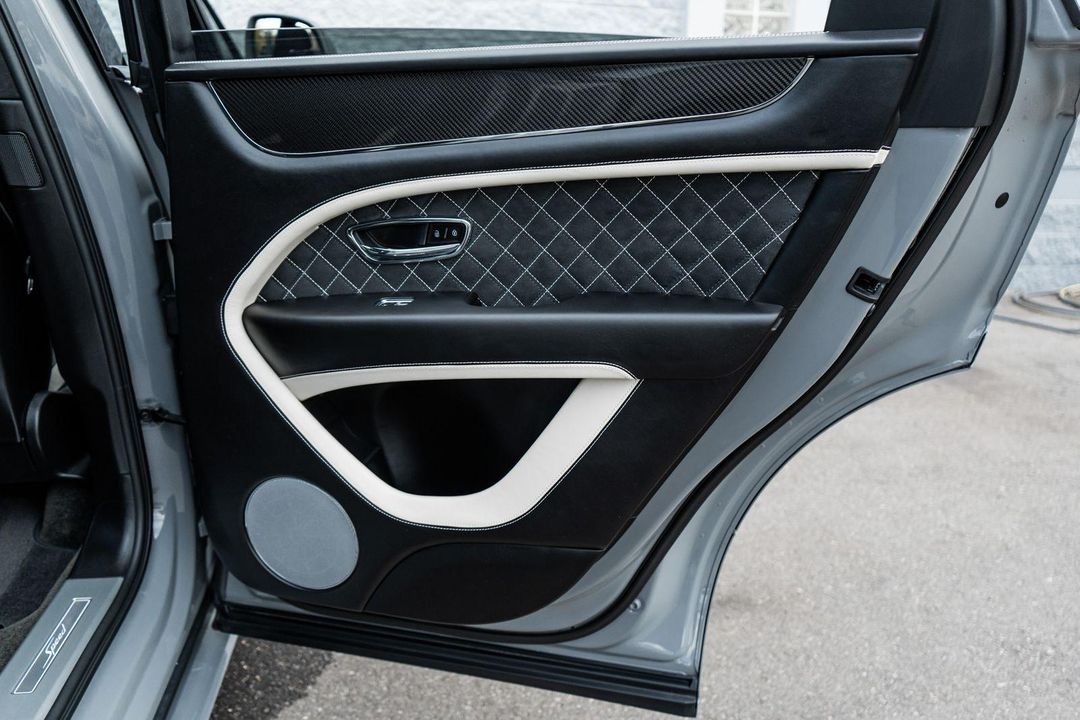 2022 Bentley Bentayga