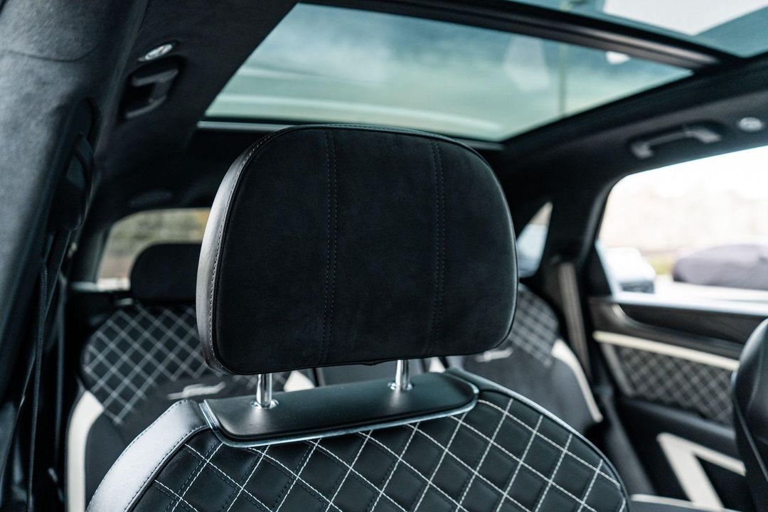 2022 Bentley Bentayga