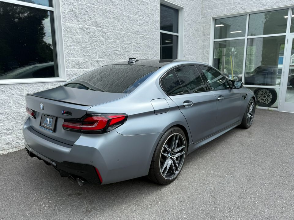 2022 BMW M5