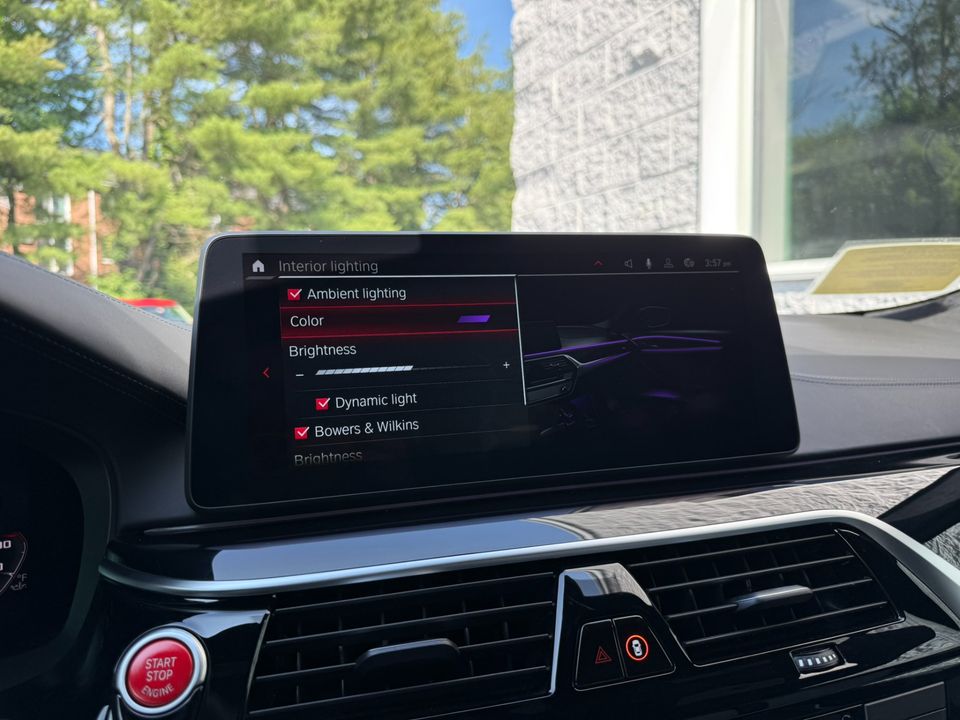 2022 BMW M5