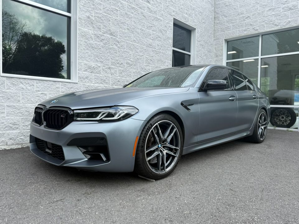 2022 BMW M5