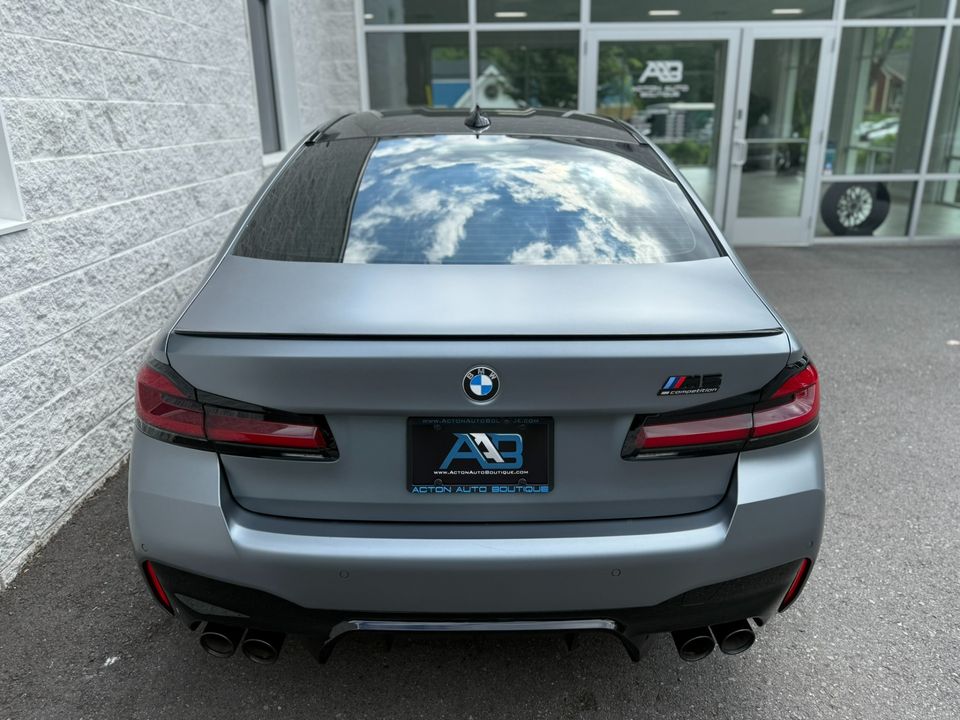 2022 BMW M5