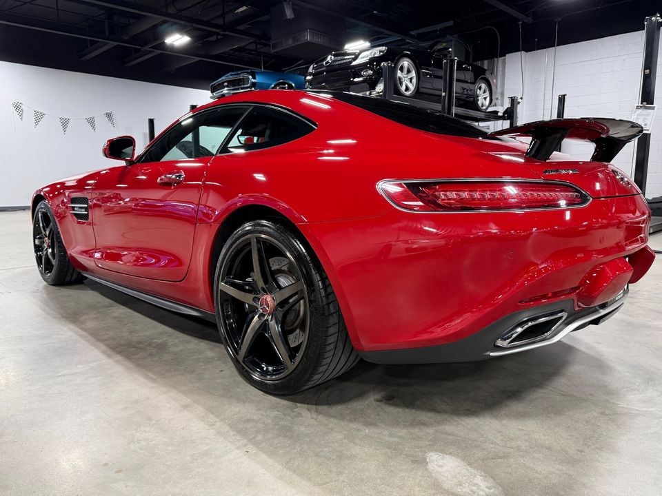 2017 Mercedes-Benz AMG GT