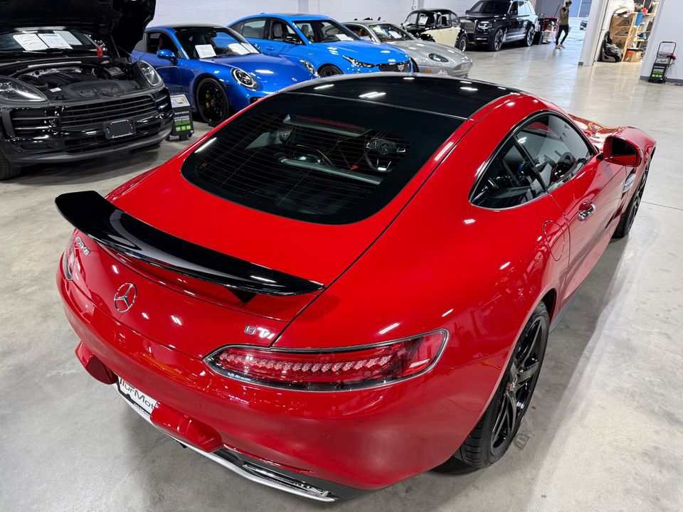 2017 Mercedes-Benz AMG GT