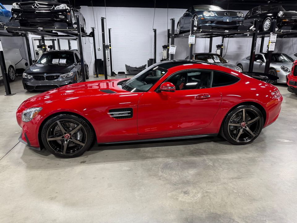 2017 Mercedes-Benz AMG GT