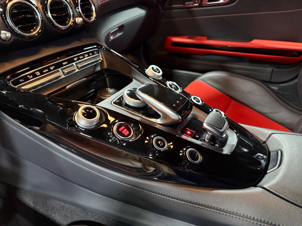 2017 Mercedes-Benz AMG GT