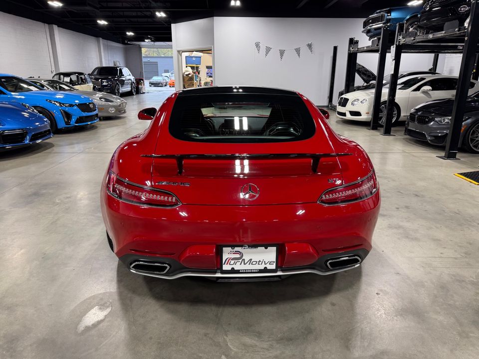 2017 Mercedes-Benz AMG GT