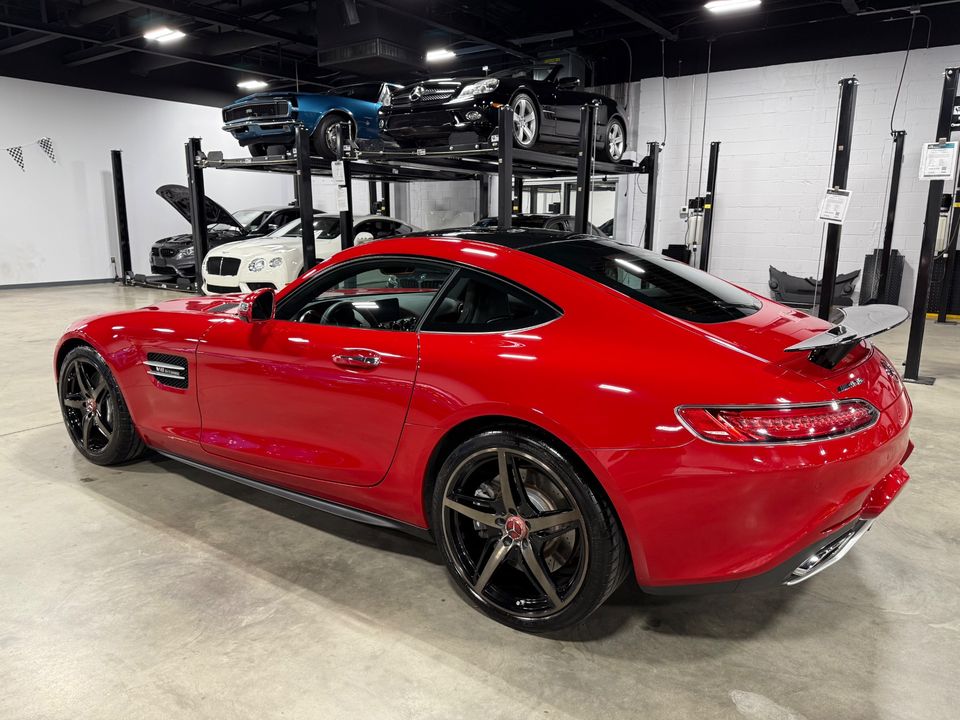 2017 Mercedes-Benz AMG GT