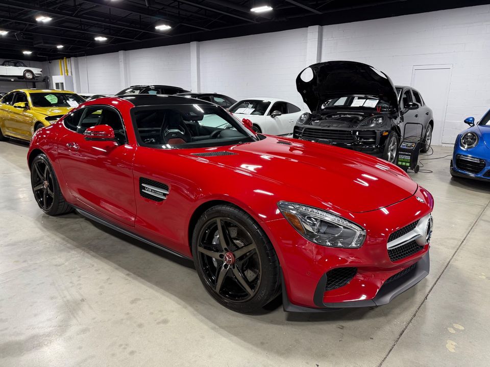 2017 Mercedes-Benz AMG GT