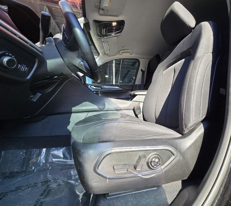 2022 Jeep Grand Cherokee