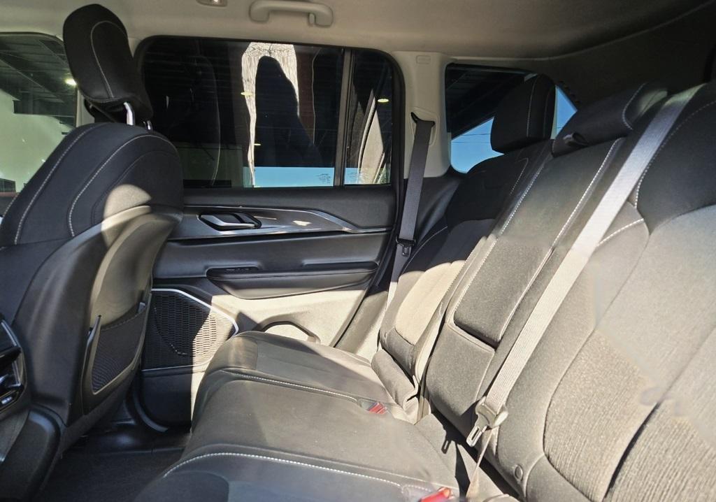 2022 Jeep Grand Cherokee
