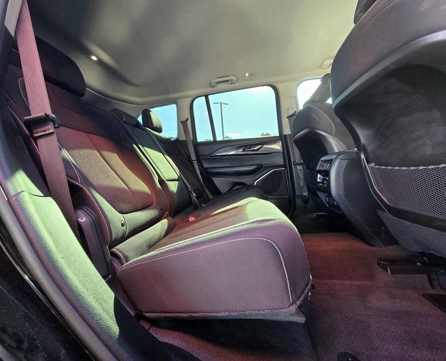 2022 Jeep Grand Cherokee