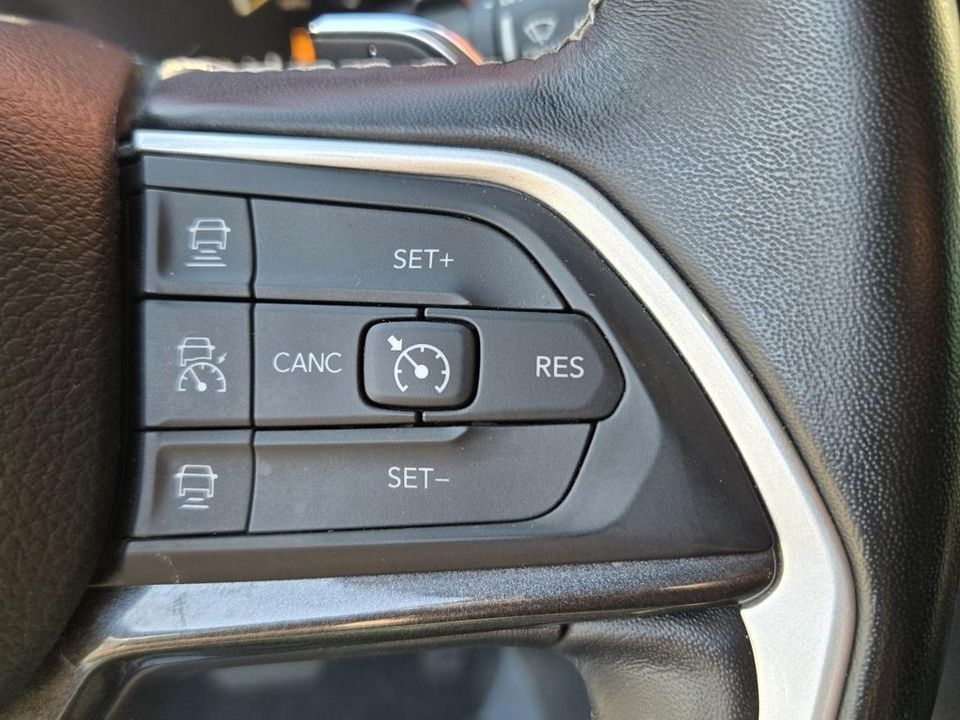 2022 Jeep Grand Cherokee