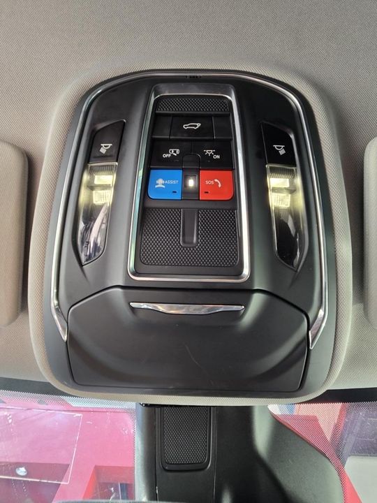 2022 Jeep Grand Cherokee