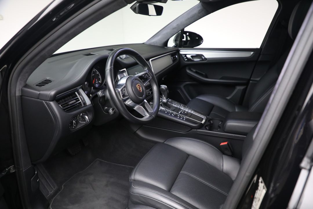 2020 Porsche Macan