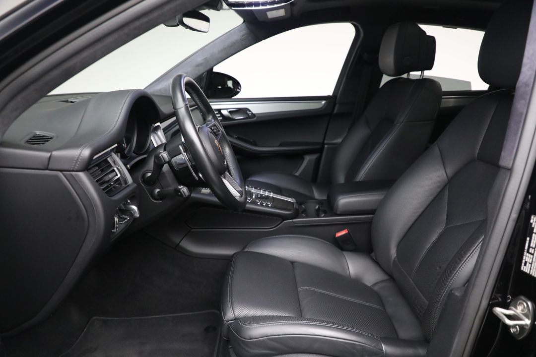 2020 Porsche Macan