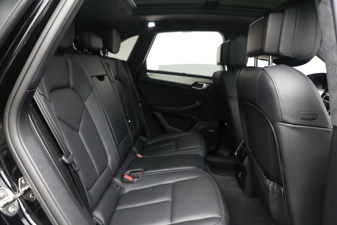 2020 Porsche Macan