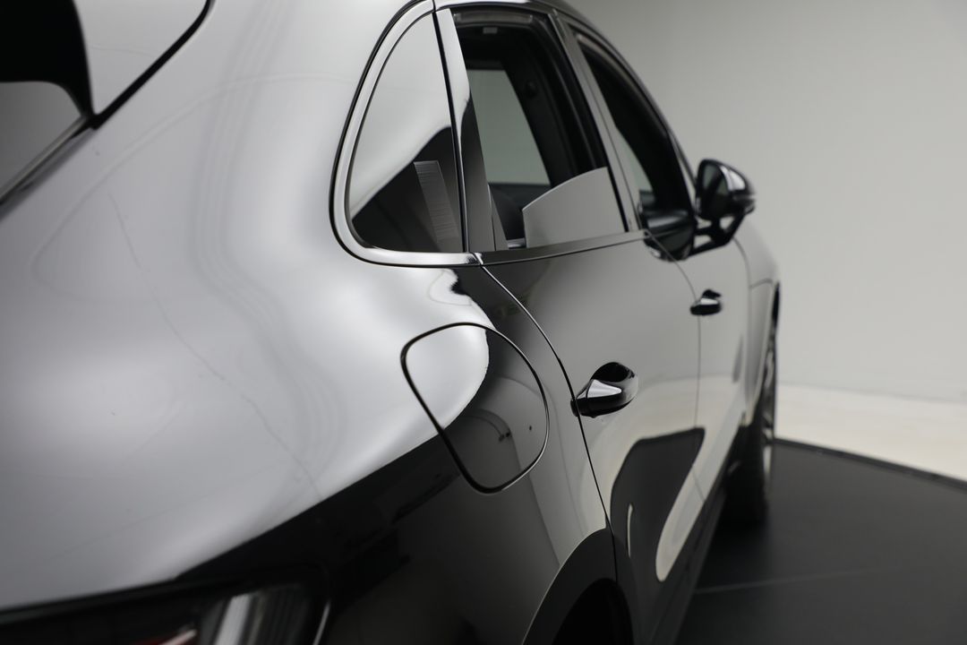2020 Porsche Macan