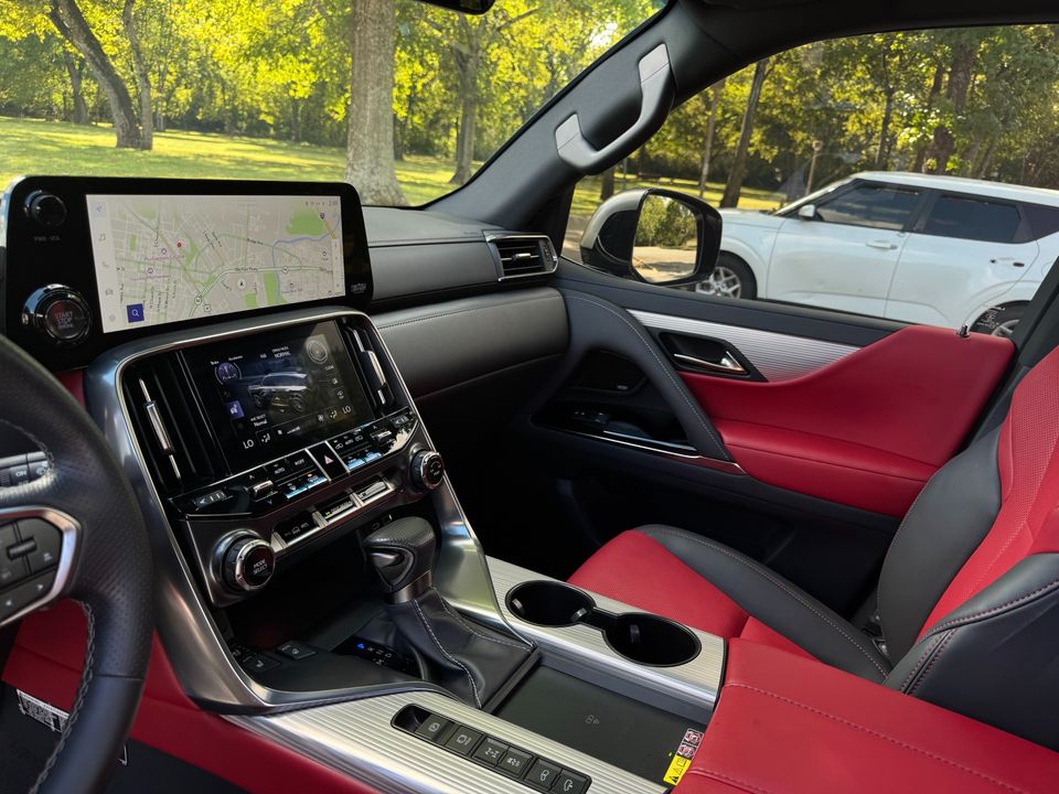 2024 Lexus LX 600