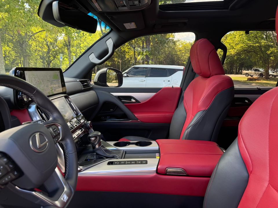 2024 Lexus LX 600