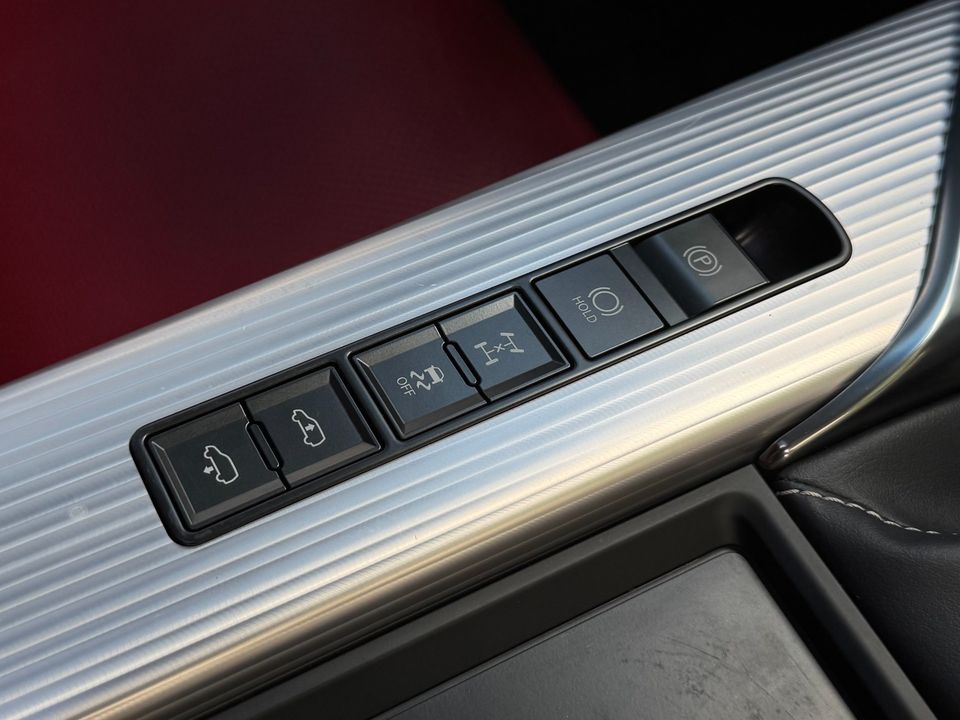 2024 Lexus LX 600
