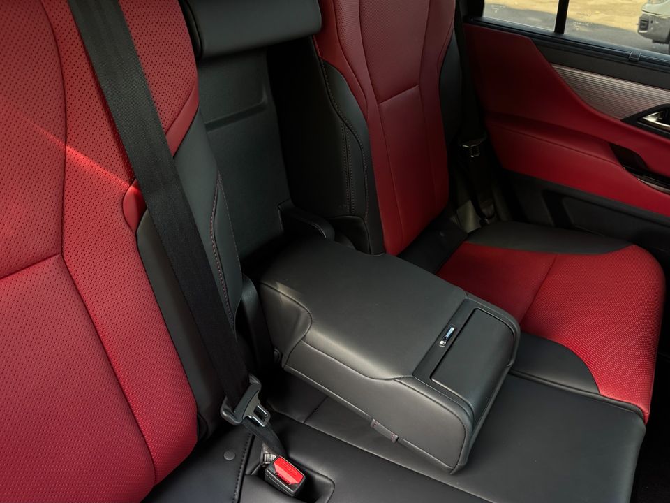 2024 Lexus LX 600