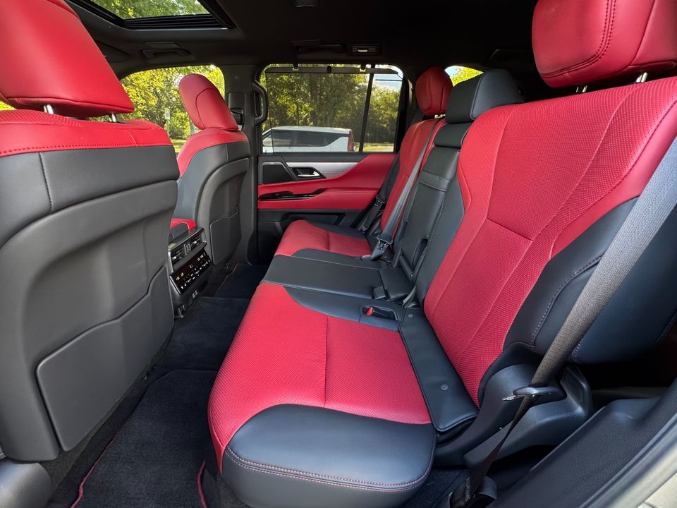 2024 Lexus LX 600