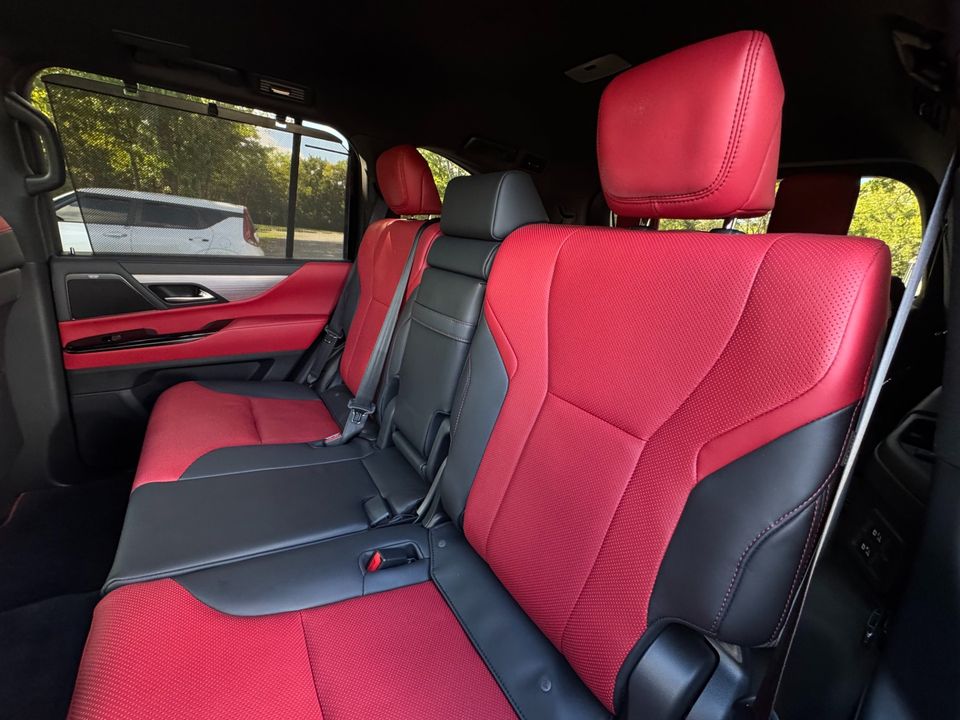 2024 Lexus LX 600