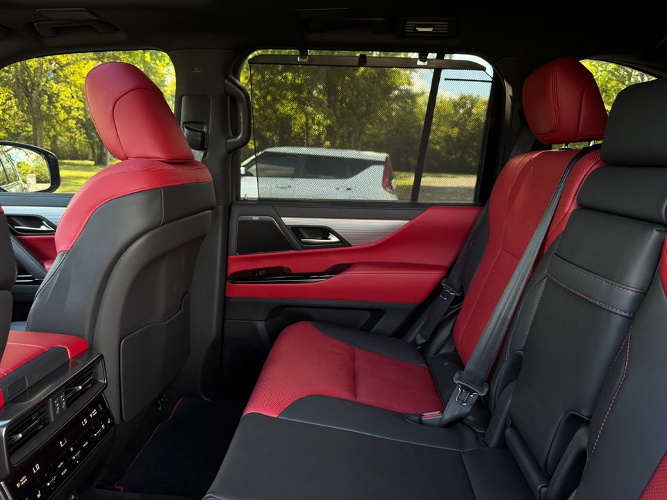 2024 Lexus LX 600